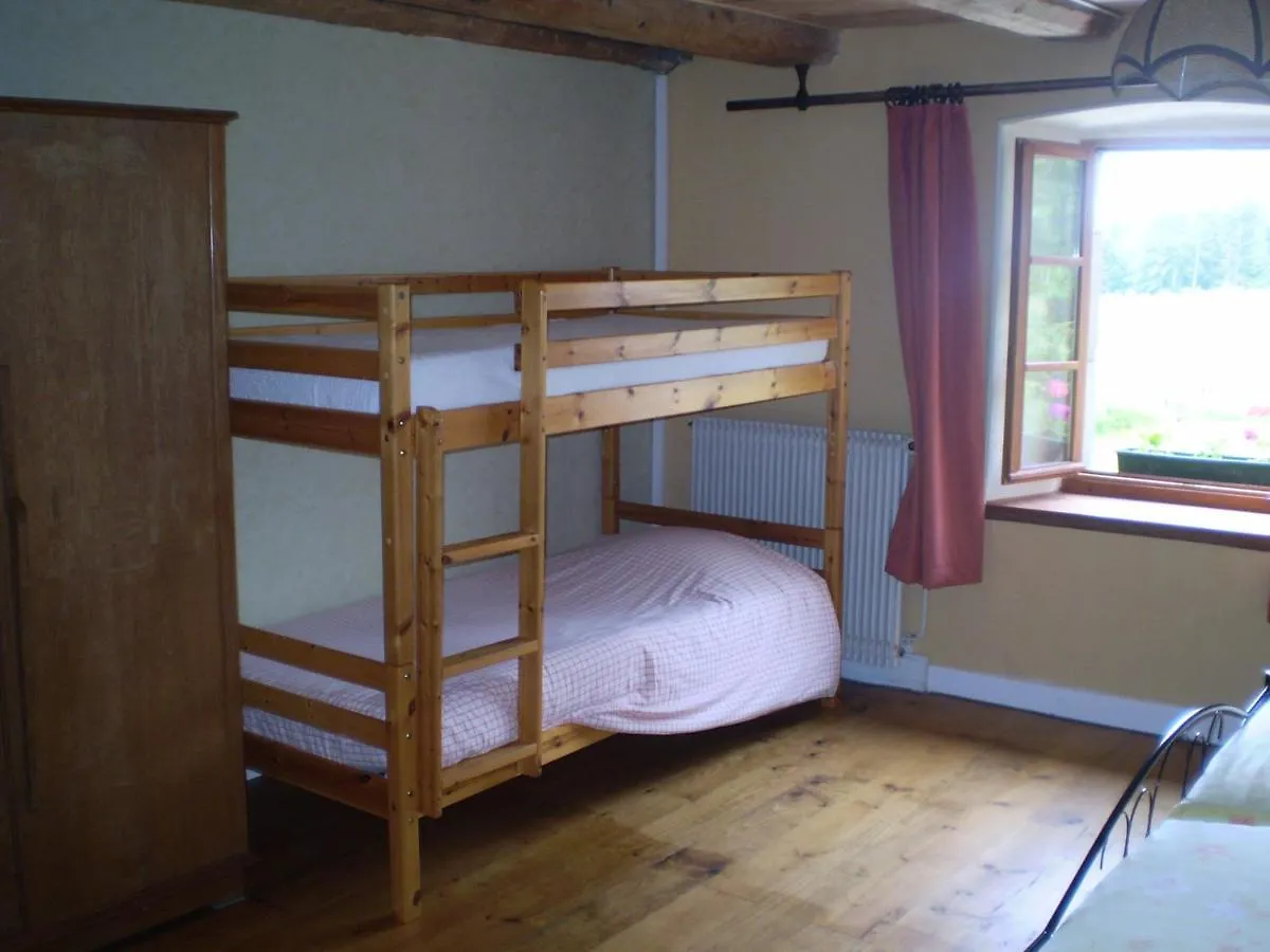 La Fontaine Des Thiolles Bed & Breakfast Saint-Germain-l'Herm 0*,  France